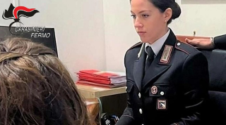 Operazione dei carabinieri, denunciate tre donne per diffusione di materiale sessualmente esplicito e minacce